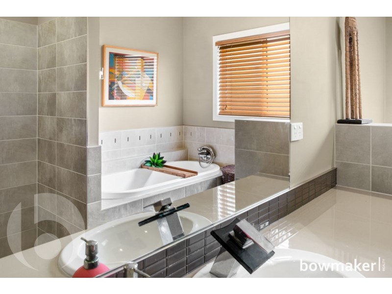 3 Friars Crescent, North Lakes QLD 4509