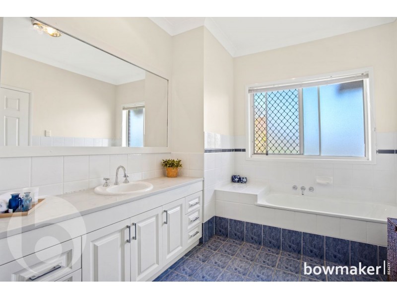 6 Claire Louise Court, Murrumba Downs QLD 4503