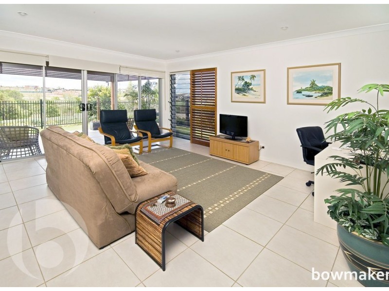 15 Senior Close, North Lakes QLD 4509