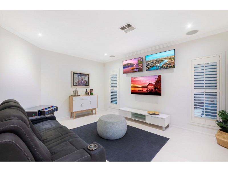 46 Nicklaus Parade, North Lakes QLD 4509