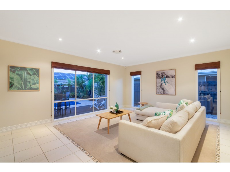 122 Copeland Drive, North Lakes QLD 4509