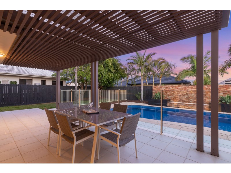 122 Copeland Drive, North Lakes QLD 4509