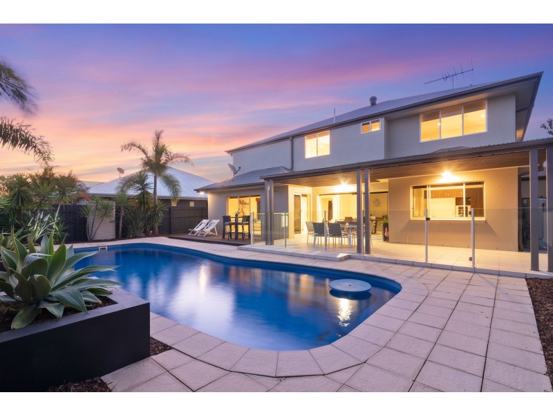 122 Copeland Drive, North Lakes QLD 4509