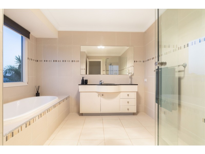 122 Copeland Drive, North Lakes QLD 4509