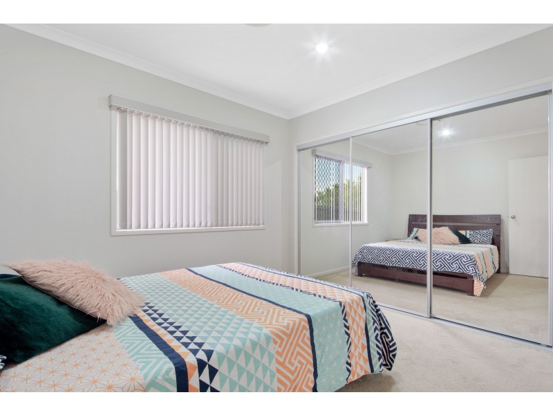70 Daintree Circuit, North Lakes QLD 4509