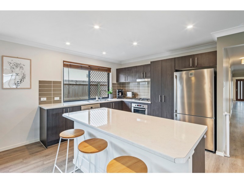 20 Troon Street, North Lakes QLD 4509