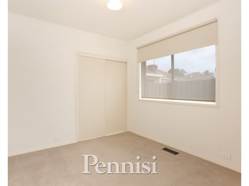 3/10 Hazel Grove, Pascoe Vale VIC 3044