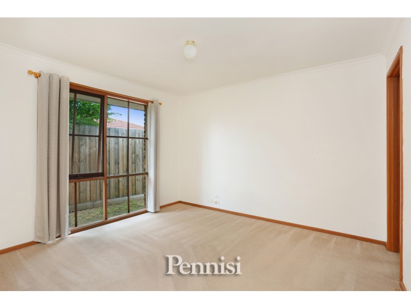 13 Strathconnon Square, Tullamarine VIC 3043