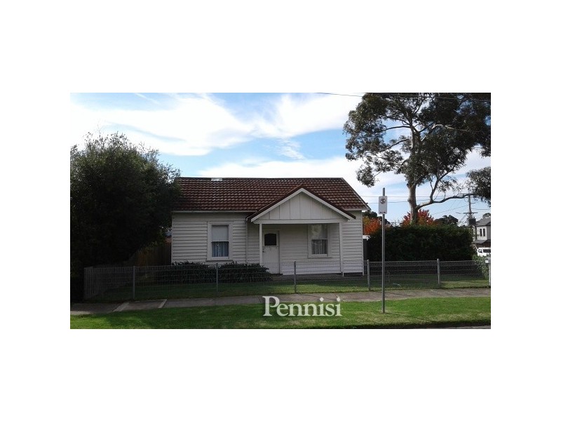 4 Kerferd Street, Essendon North VIC 3041