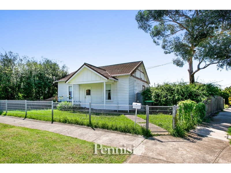 4 Kerferd Street, Essendon North VIC 3041