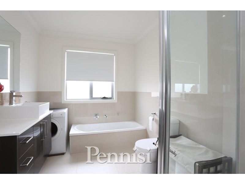 4/94 Rosehill Road, Keilor East VIC 3033