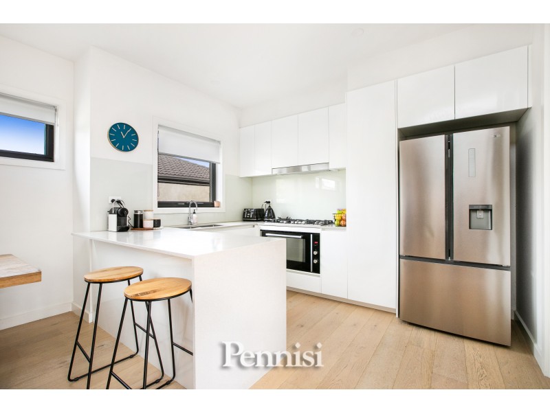 2/85 Bowes Avenue, Airport West VIC 3042