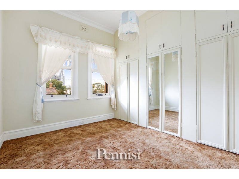 11 Flemington Street, Travancore VIC 3032