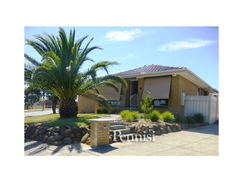 3/68 El Reno Crescent, Airport West VIC 3042