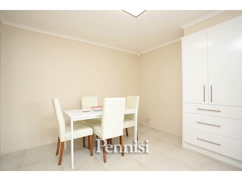 3/68 El Reno Crescent, Airport West VIC 3042