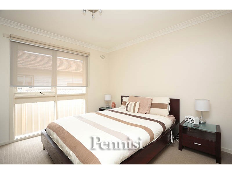 3/68 El Reno Crescent, Airport West VIC 3042