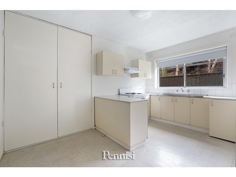 2/8 Braemar Street, Essendon VIC 3040