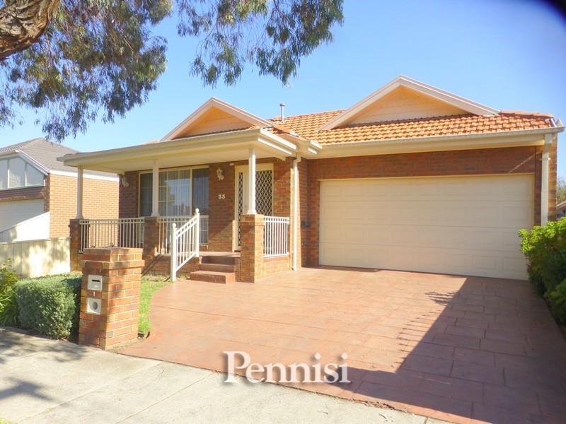 1/33 Renown Street, Essendon North VIC 3041