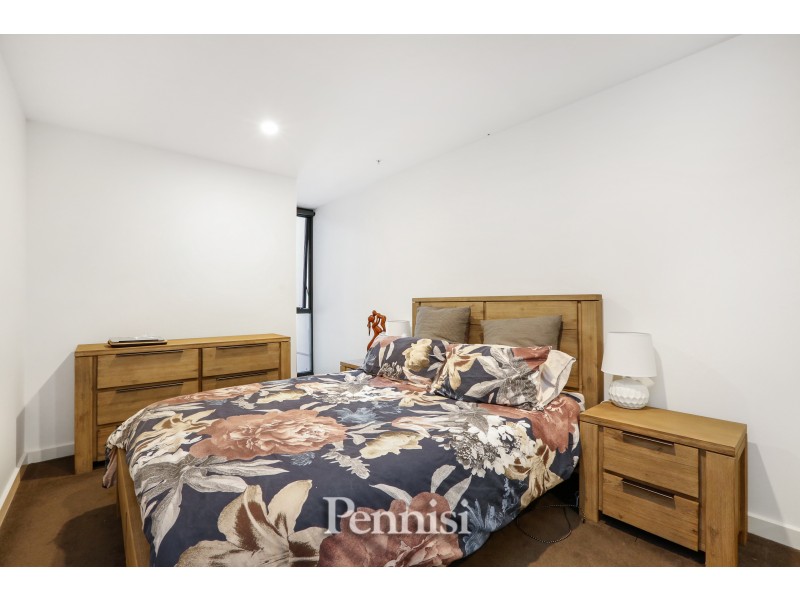 102/82 Bulla Road, Strathmore VIC 3041