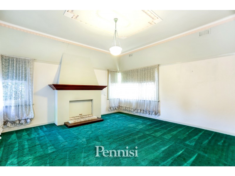 61 Haldane Road, Niddrie VIC 3042