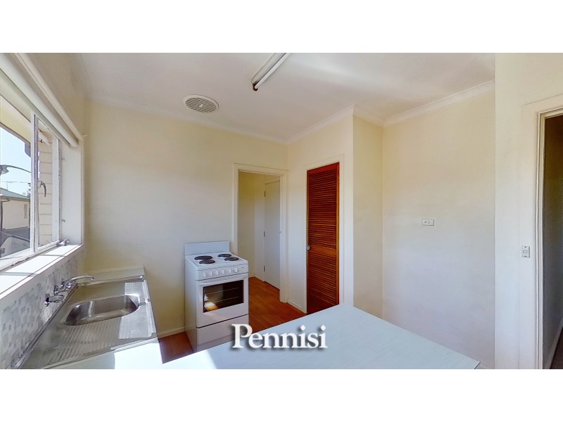 1/52 Rosehill Road, Niddrie VIC 3042
