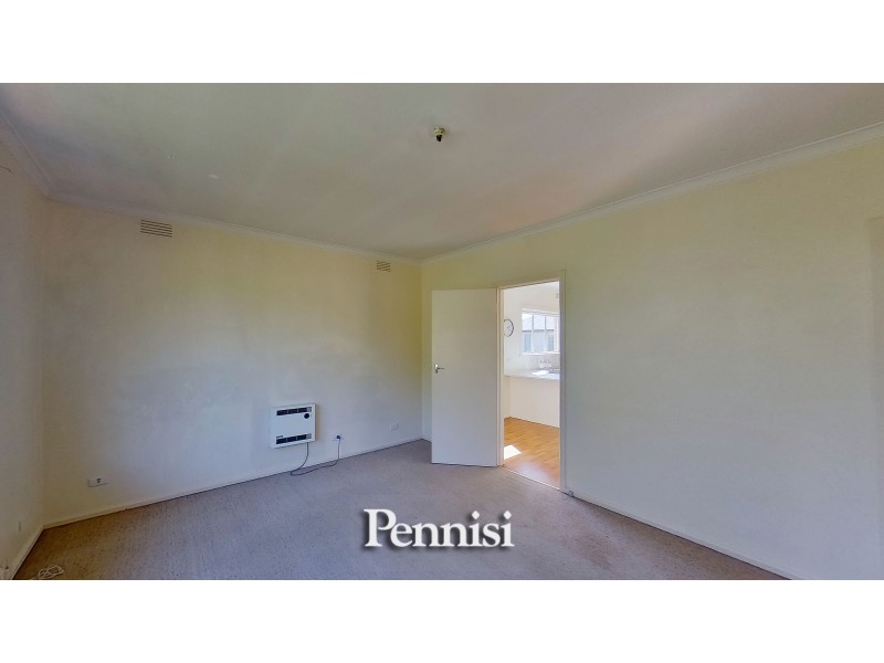 1/52 Rosehill Road, Niddrie VIC 3042