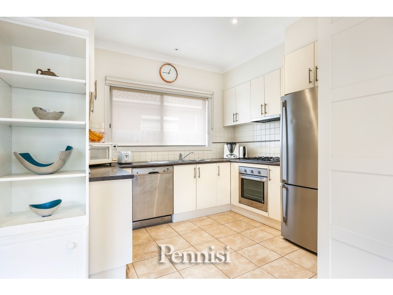 1/20 Renown Street, Essendon North VIC 3041