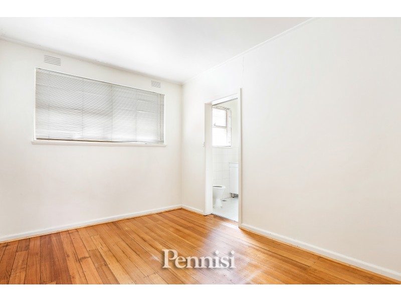 4/18 Mascoma Street, Ascot Vale VIC 3032