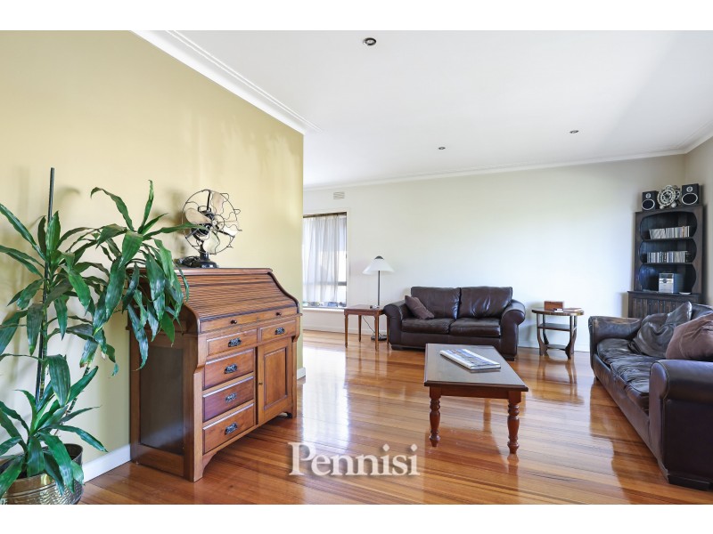 3 Byron Avenue, Keilor East VIC 3033