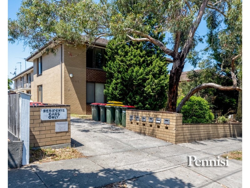 5/4 Balmoral Street, Essendon VIC 3040