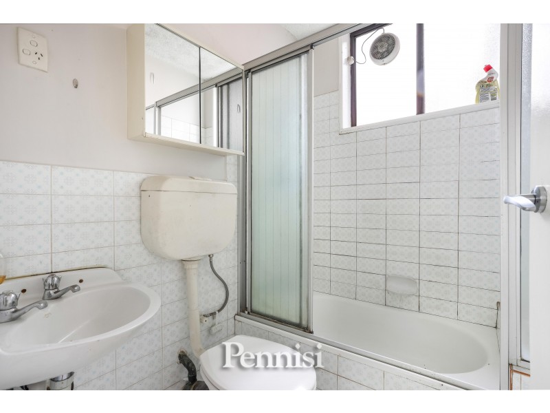 6/121 Wellington Street, Flemington VIC 3031