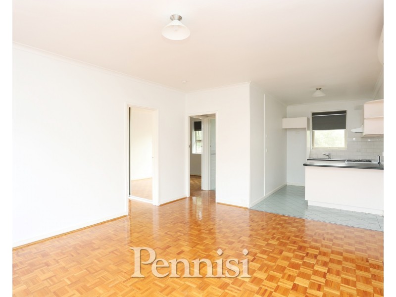 10/10 Ardoch Street, Essendon VIC 3040