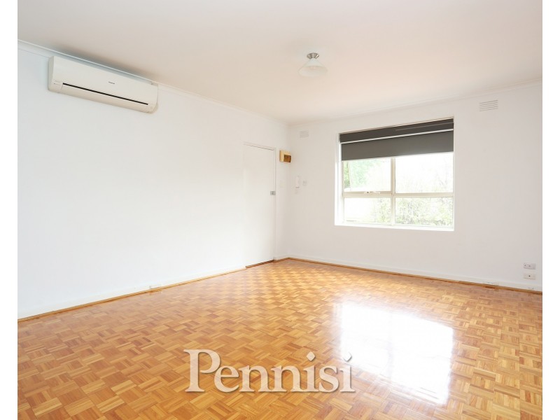 10/10 Ardoch Street, Essendon VIC 3040