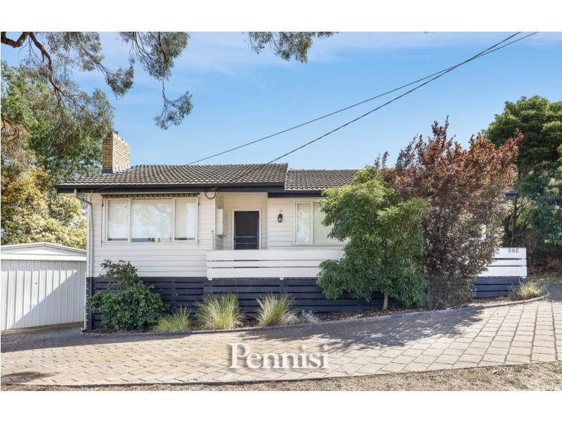 1 McKenna Street, Avondale Heights VIC 3034