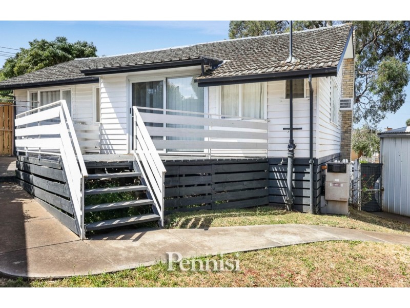 1 McKenna Street, Avondale Heights VIC 3034