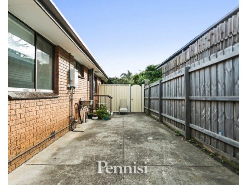 5/67 Hoffmans Road, Niddrie VIC 3042