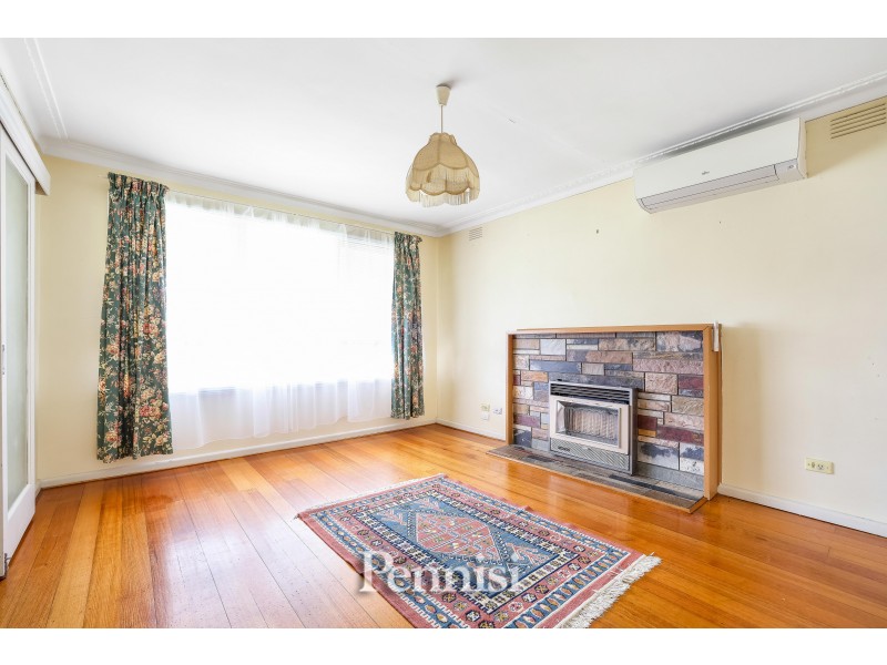 12 Dumas Avenue, Avondale Heights VIC 3034