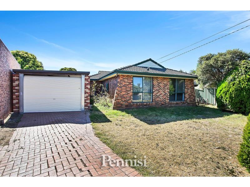 8 Wimmera Crescent, Keilor Downs VIC 3038