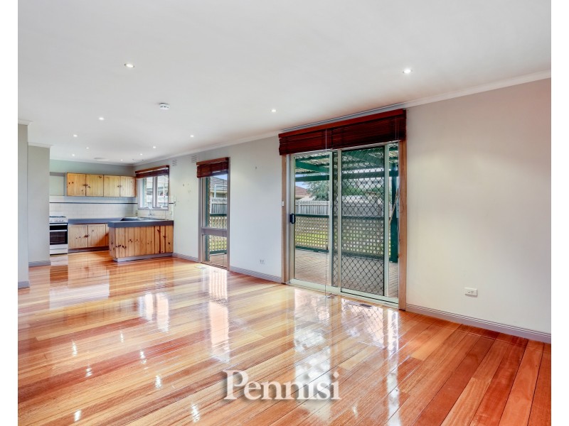 32 Heather Avenue, Keilor East VIC 3033