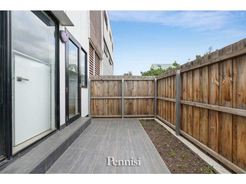 105/41 Victoria Street, Footscray VIC 3011