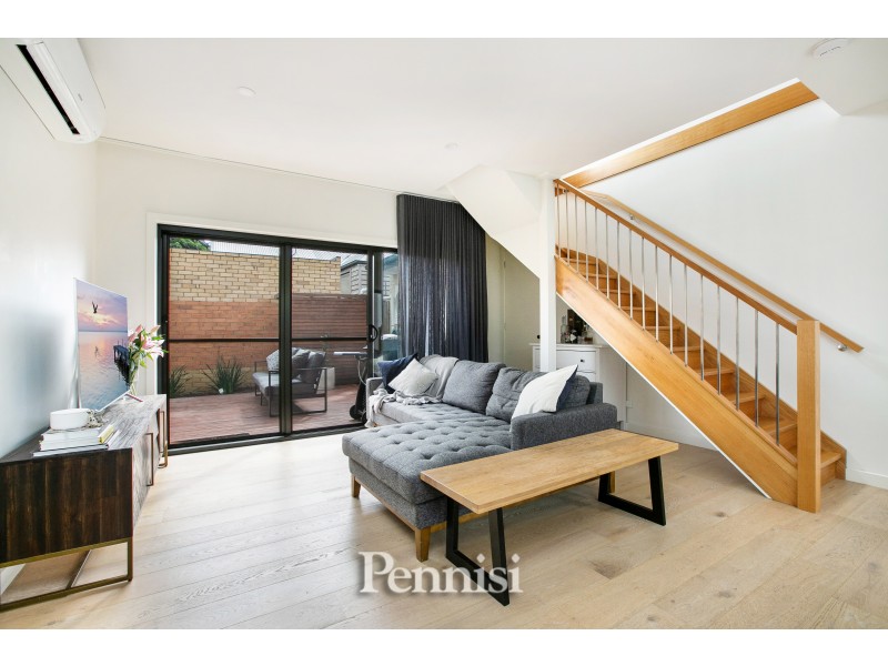 2/85 Bowes Avenue, Airport West VIC 3042