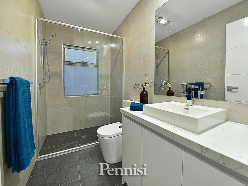 1J Newman Street, Niddrie VIC 3042