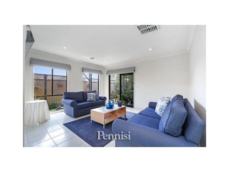 22 Bluebell Crescent, Gowanbrae VIC 3043