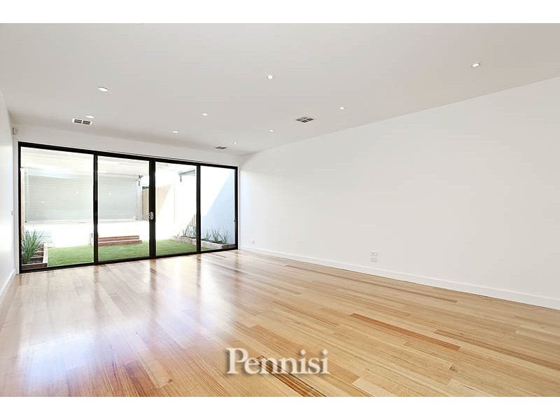 14 Davies Street, Moonee Ponds VIC 3039