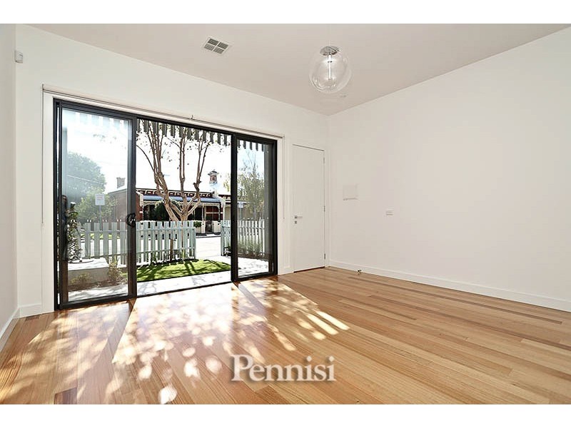 14 Davies Street, Moonee Ponds VIC 3039