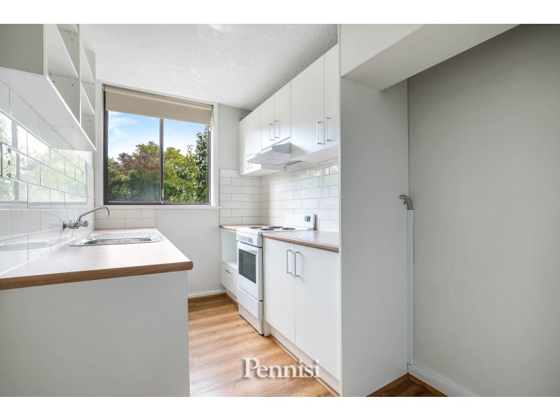 6/121 Wellington Street, Flemington VIC 3031