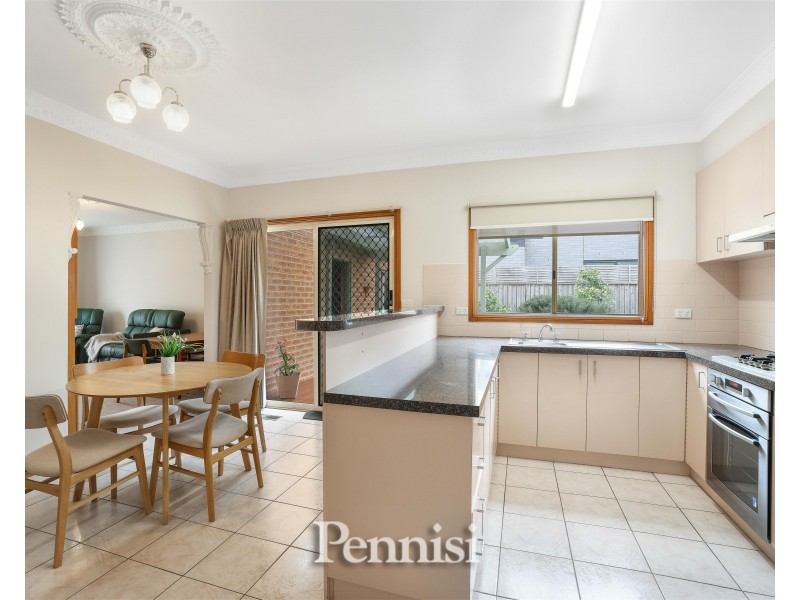 30a Deakin Street, Essendon VIC 3040