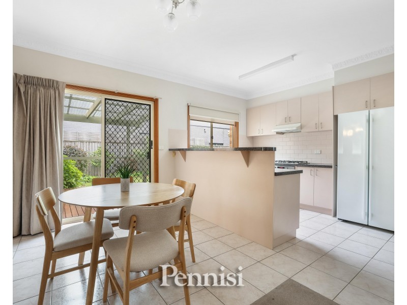30a Deakin Street, Essendon VIC 3040