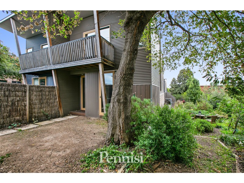 2/79 Wilson Street, Moonee Ponds VIC 3039