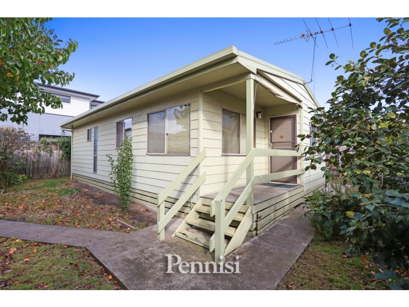 75A Mascoma Street, Strathmore VIC 3041